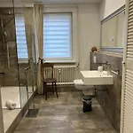 Gestorfer Koetnerhof Business Und Landlust * 스프링게
