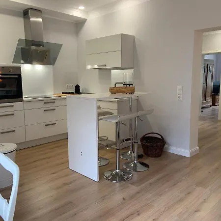 Apartament Gestorfer Koetnerhof Business Und Landlust *